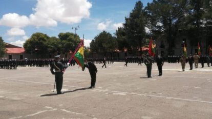 Licenciamiento de soldados en Oruro