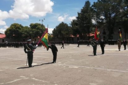 Licenciamiento de soldados en Oruro