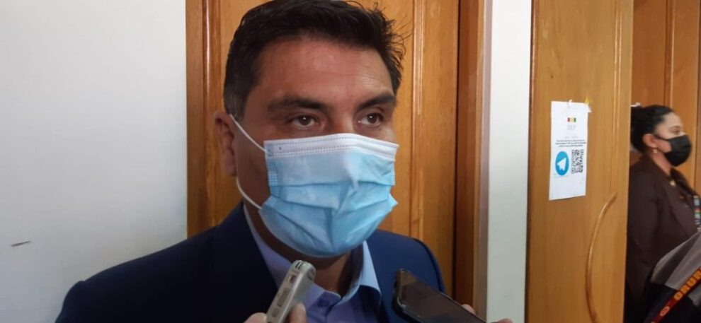 Evaluación de secretarios en Oruro