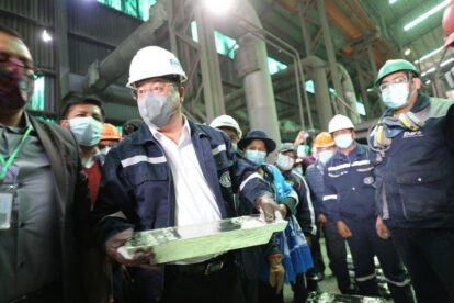Planta de oxígeno entregada a la Empresa Metalúrgica de Vinto