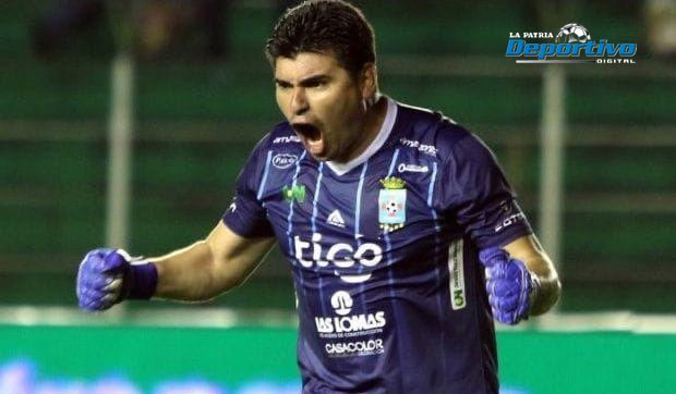 Hugo Suárez entre los arqueros más goleadores del Siglo XXI