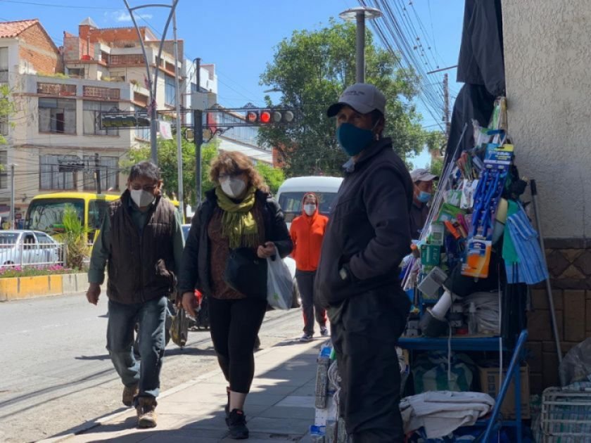 Ley de vacunación en Sucre exige carnet de vacunación o prueba PCR