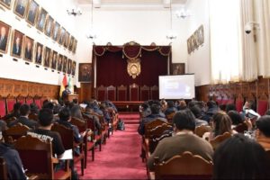 Informe sobre el sistema judicial de Bolivia y su interferencia política