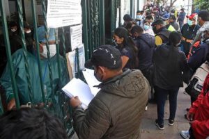 Colapso del sistema de salud en Cochabamba por pruebas de Covid-19