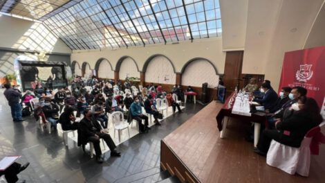 suspensión de actividades sociales por Covid-19 en Oruro