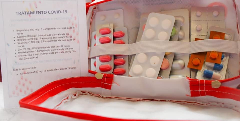 Kits de medicamentos contra el covid-19 entregados a la prensa orureña
