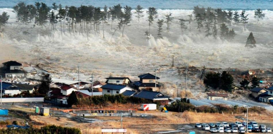 Tsunami Japón provocado por erupción volcánica