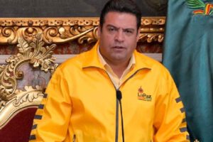 Caso Pumakatari: Fiscalía advierte con aprehensión si Revilla no asiste a declarar