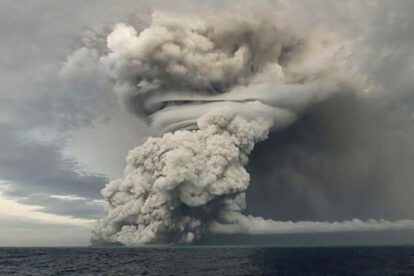 Erupción volcán Tonga
