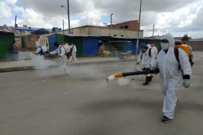 fumigación de mercados para detener la cadena de contagios de Covid-19