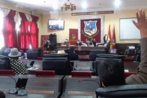 Asambleístas con Covid-19 en Oruro