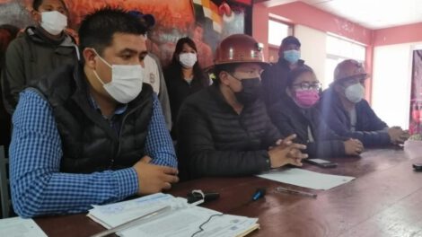 Trabajadores de Avance de Obras exigen destitución de la Directora Infraestructura