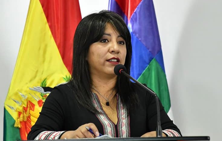 Defensoría pide intervención Contraloría en caso de ambulancias