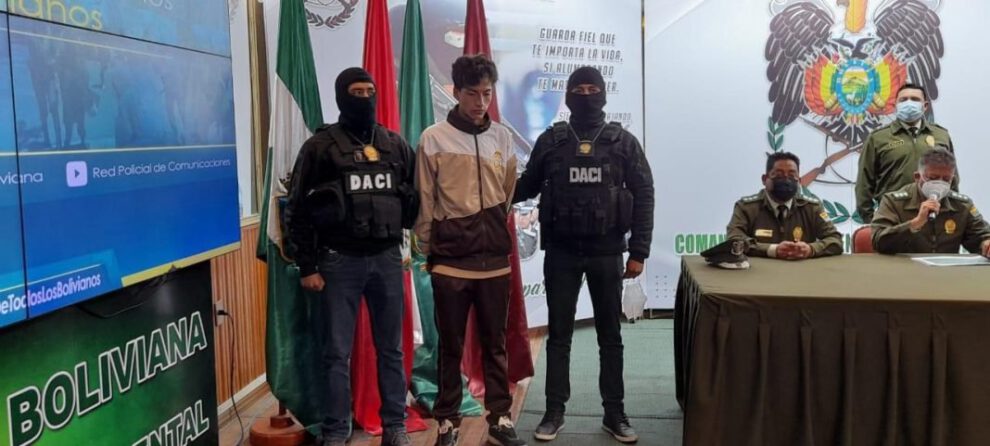 Asesinato en Oruro