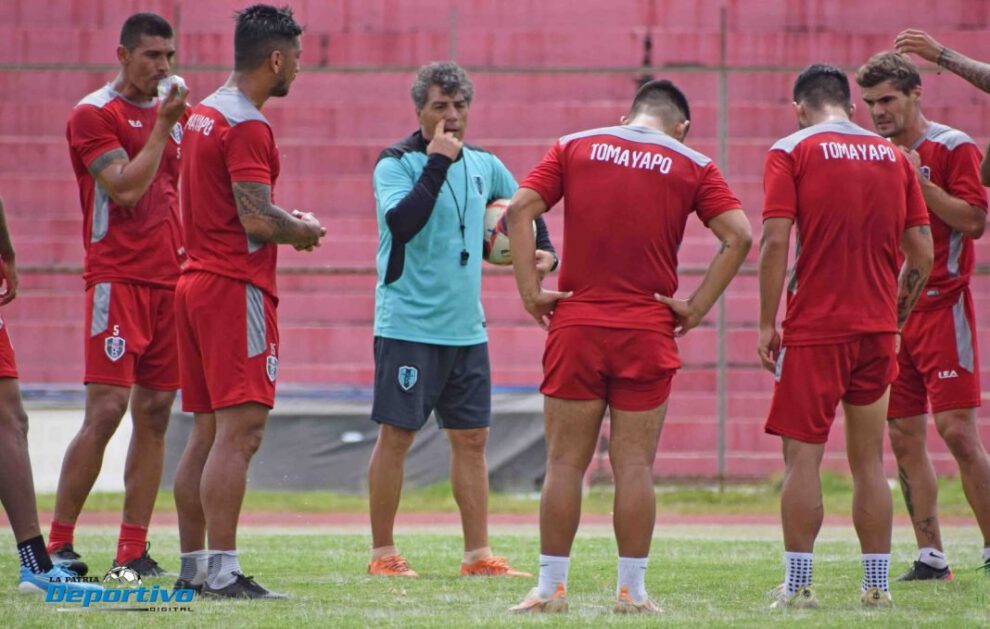 Tomayapo marcha por buen camino en su preparación según su entrenador