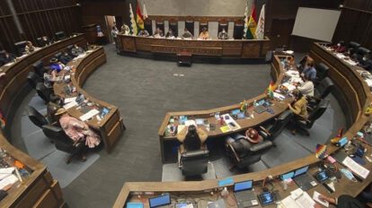Carlos Mesa denuncia al MAS por impedir ingreso de senadores