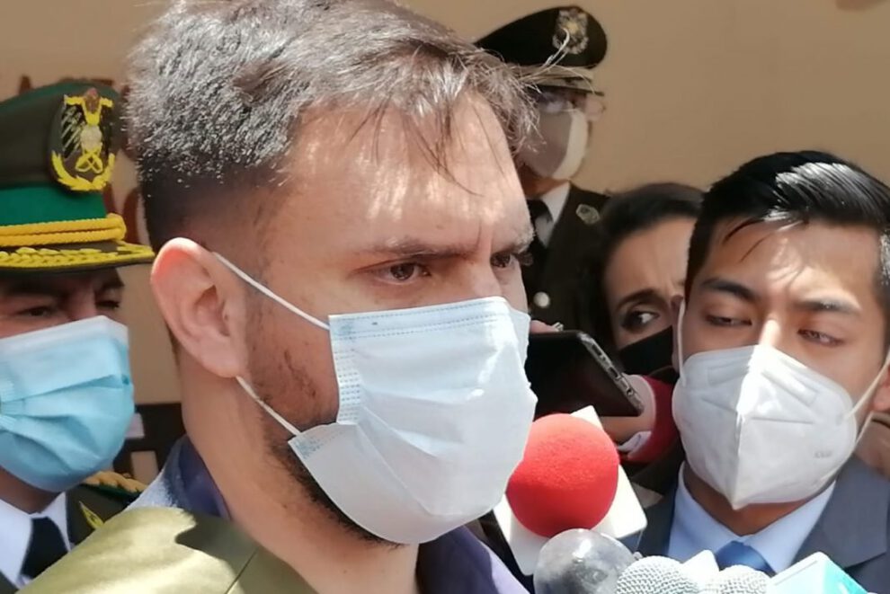 Destitución del Ministro de Gobierno, Eduardo Del Castillo