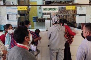 Padres reclaman atención en Hospital del Niño de Sucre