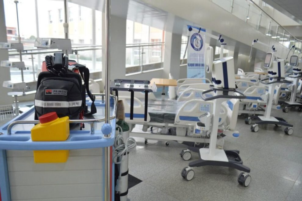 Camas de UTI entregadas al Complejo Hospitalario