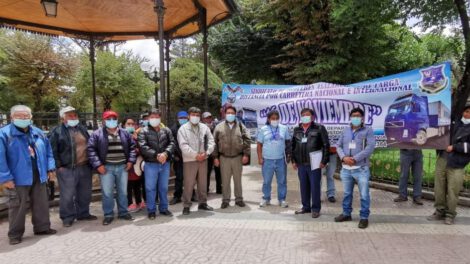 Laboratorios PCR en Pisiga para transportistas en frontera con Chile