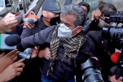 Dávila intenta desviar investigaciones según Gobierno
