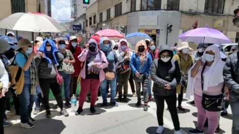 Trabajadoras sexuales piden ampliación de horario de circulación
