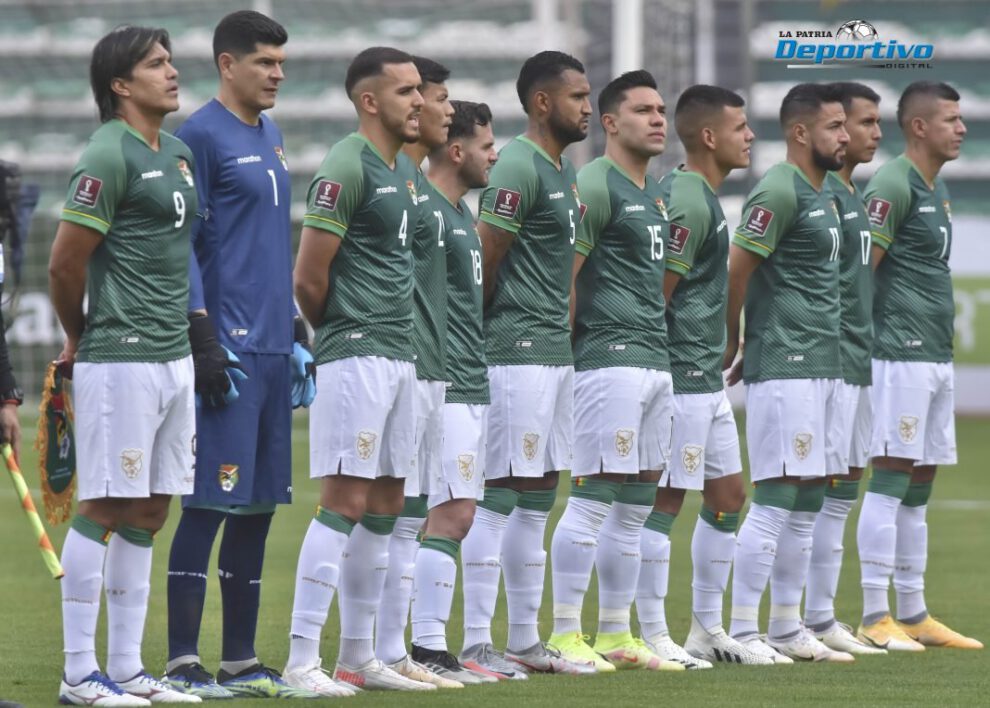 Bolivia frente a Chile en el estadio Hernando Siles