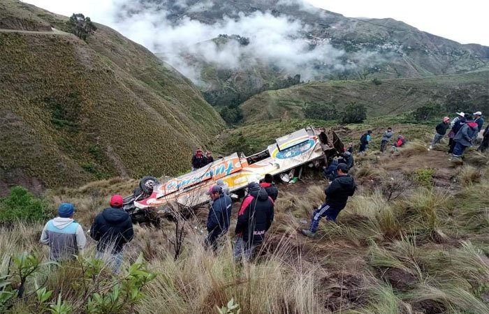 Accidente de bus en Cochabamba con 11 muertos y 18 heridos