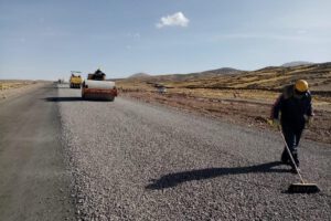 Proyectos carreteros en Oruro para la efeméride departamental