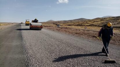 Proyectos carreteros en Oruro para la efeméride departamental