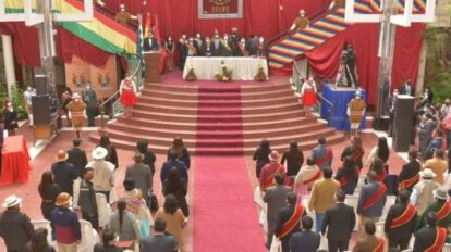 Presidente Arce en Oruro durante la entrega de obras
