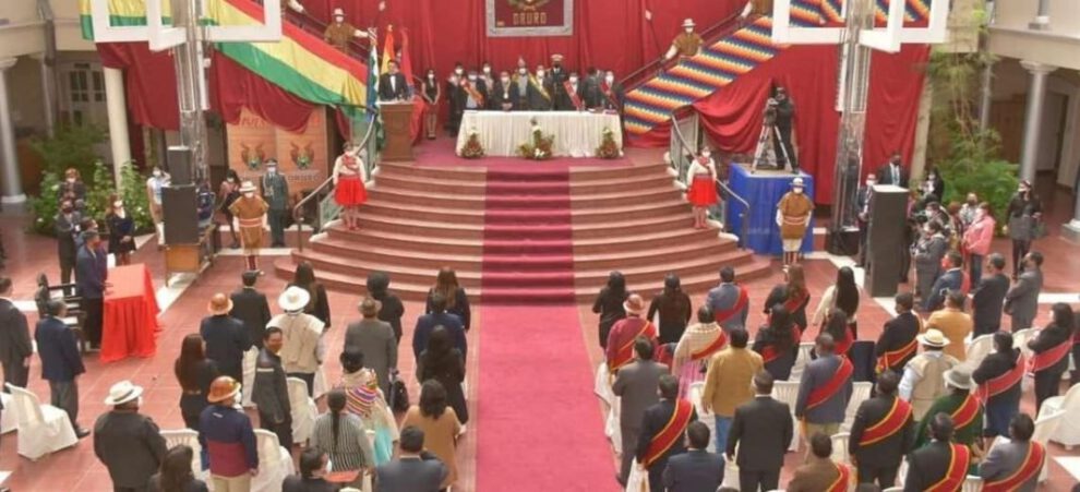 Presidente Arce en Oruro durante la entrega de obras
