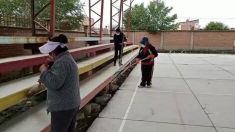 Inundación de escuelas en Oruro por falta de alcantarillado pluvial