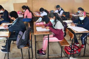 Clases presenciales en unidades educativas