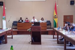 Consejo Médico Nacional tilda de irresponsable autorizar fiestas de Carnaval