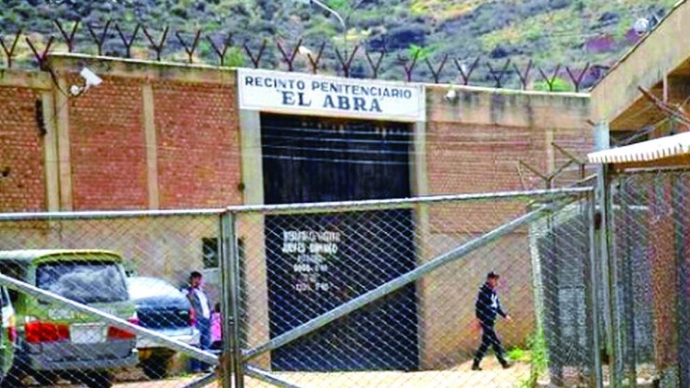 Motín en el penal de El Abra