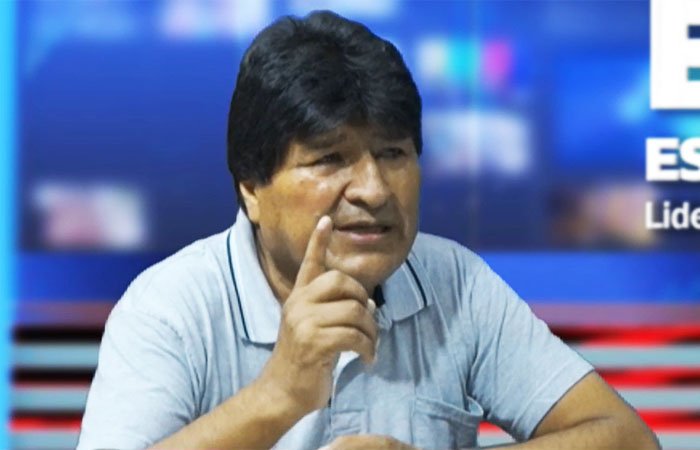 Evo Morales arremete contra EE.UU. y la oposición