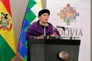 Comisión de feminicidio y violación liderada por la ministra María Nela Prada