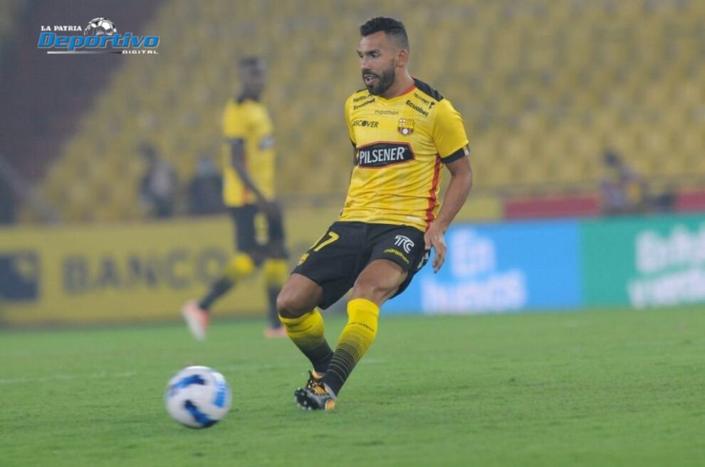 Carlos Tevez vuelve al fútbol