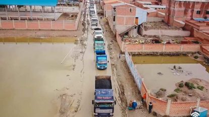 Volquetazo ayuda a familias damnificadas por inundaciones