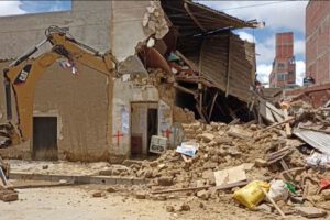 Demolición vivienda Richard Choque para búsqueda de cuerpos