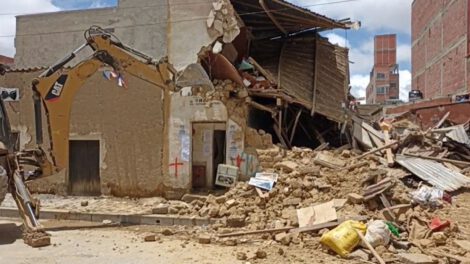Demolición vivienda Richard Choque para búsqueda de cuerpos