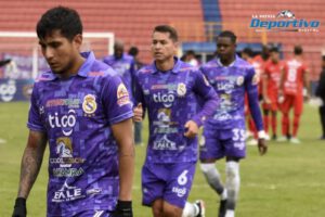 Real Potosí necesita 132 mil dólares para levantar sanción de la FIFA