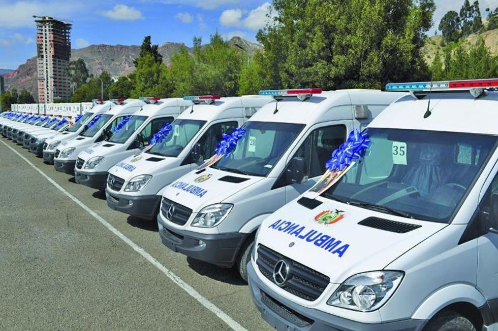 Bloqueos en Potosí por la suspensión del gobernador Mamani