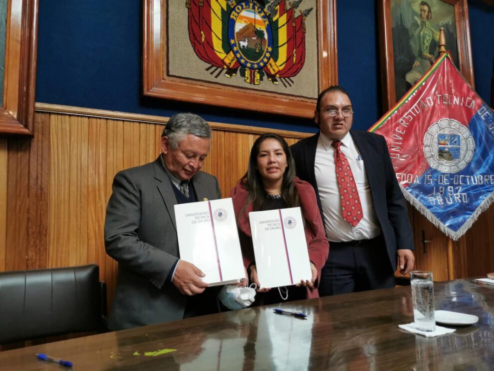 Pasantías en Segip y Cartonbol para estudiantes de la UTO
