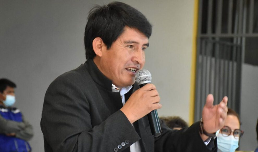Imputan por estafa al Gobernador de Chuquisaca Damián Condori
