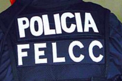 Aprehenden a cinco policías por intentar realizar un volteo de droga en Copacabana