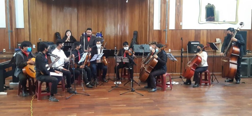 María Luisa Luzio homenajea a Oruro con música