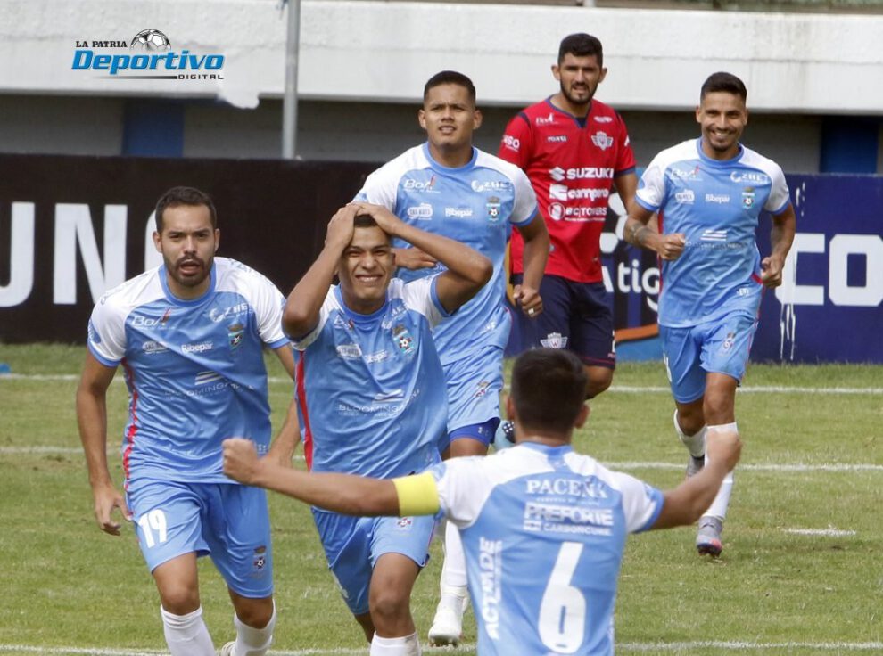 Victoria de Blooming en Sacaba