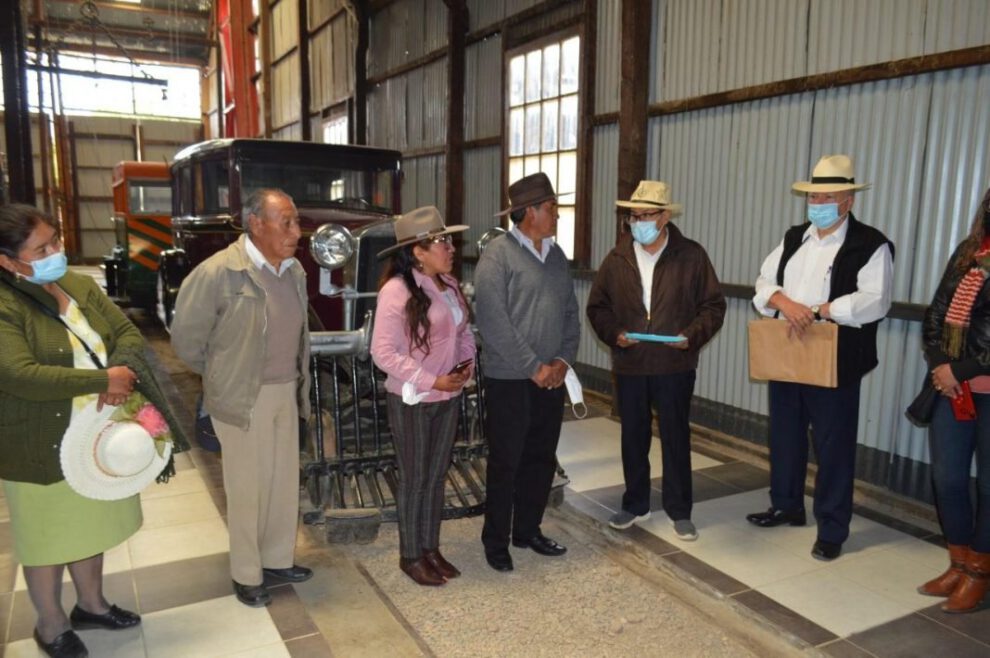 Museo de Trenes de Machacamarca recibe equipos antiguos